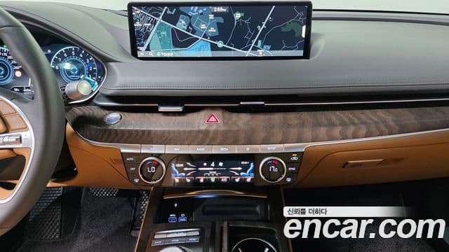 Genesis Electrified G80 2023 — Şəkil 15/20