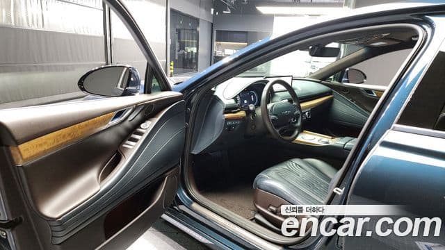 Genesis Electrified G80 2020 — Şəkil 10/20