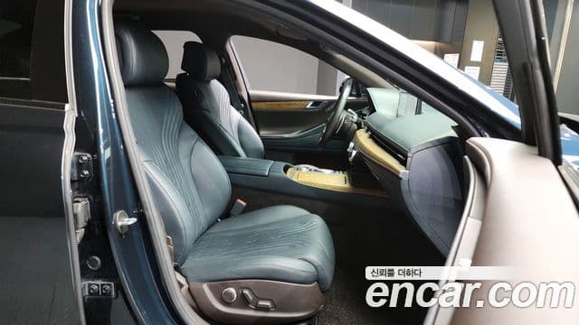 Genesis Electrified G80 2020 — Şəkil 11/20