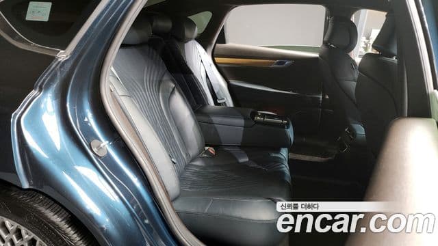 Genesis Electrified G80 2020 — Şəkil 12/20