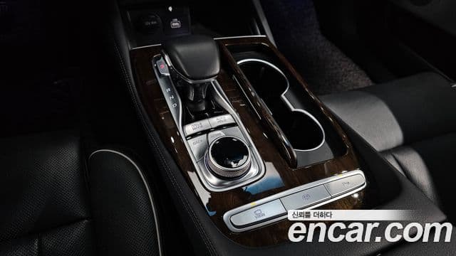 Kia The K9 2018 — Şəkil 7/20