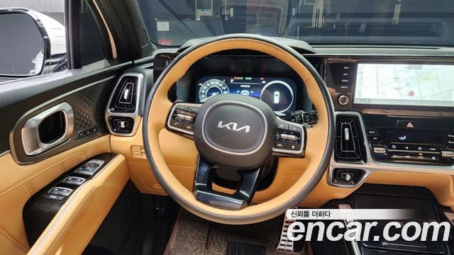 Kia Sorento 2023 — Photo 14/20