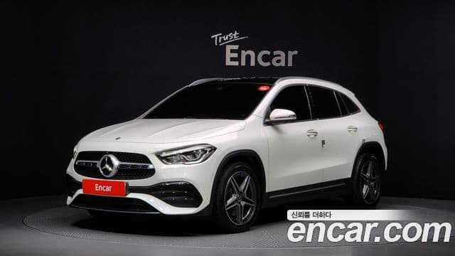 Mercedes-Benz GLA-Class 2020 — ფოტო 1/20