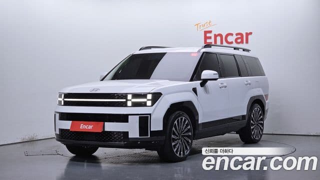 Hyundai Santa Fe 2023 — Фото 1/20