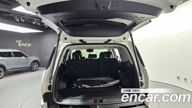 Hyundai Santa Fe 2023 — Фото 20/20