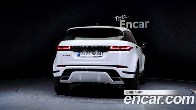 Land Rover Range Rover Evoque 2024 — ფოტო 4/20