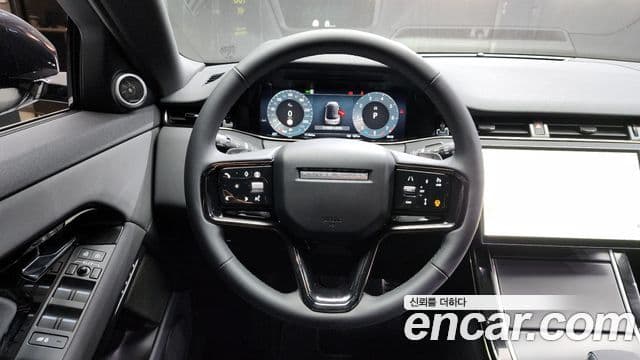 Land Rover Range Rover Evoque 2024 — ფოტო 13/20