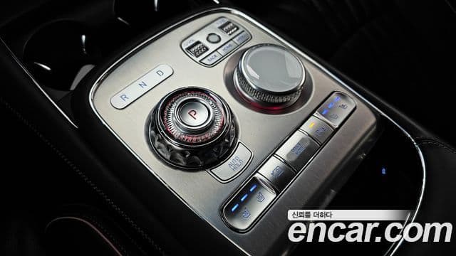 Genesis G90 2022 — Şəkil 9/20
