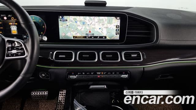 Mercedes-Benz GLE-Class 2020 — Фото 14/20