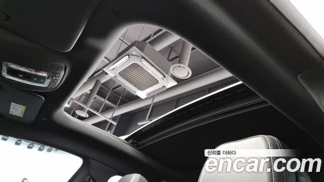 Mercedes-Benz GLE-Class 2020 — Фото 19/20