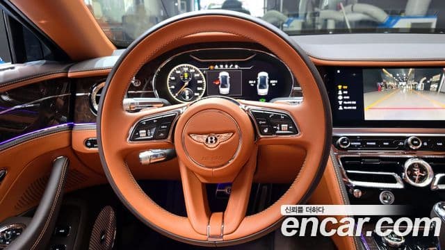 Bentley Flying Spur 2023 — ფოტო 13/20