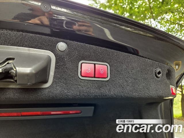 Mercedes-Benz S-Class 2018 — Photo 20/20