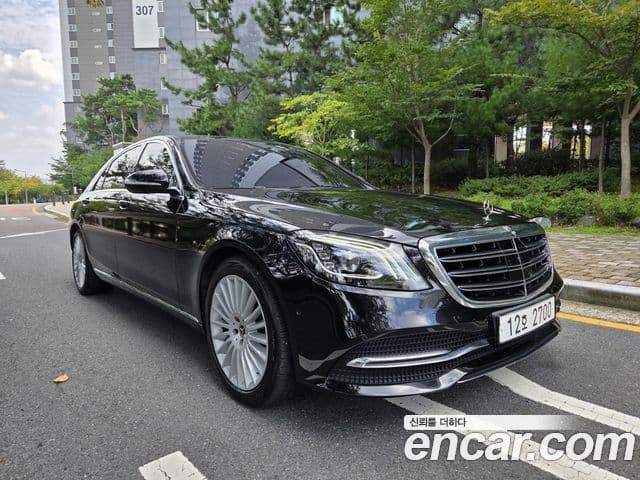 Mercedes-Benz S-Class 2018 — Photo 14/20
