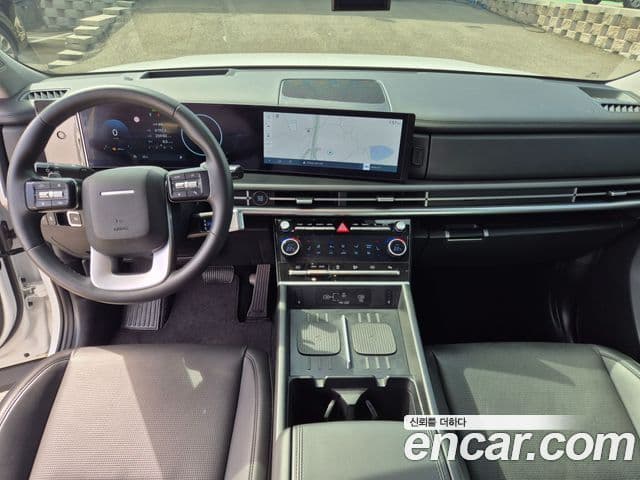 Hyundai Santa Fe 2023 — Photo 15/19