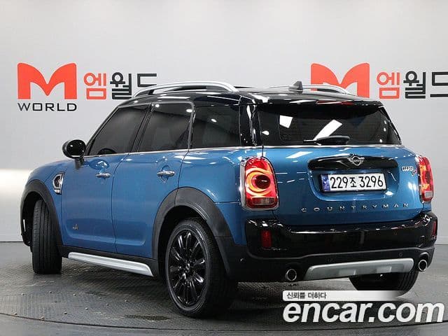 Mini Cooper SD Countryman 2019 — ფოტო 3/20