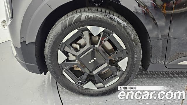 Kia Carnival 2023 — Фото 5/20