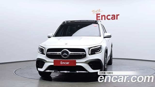 Mercedes-Benz GLB-Class 2021 — Şəkil 3/20