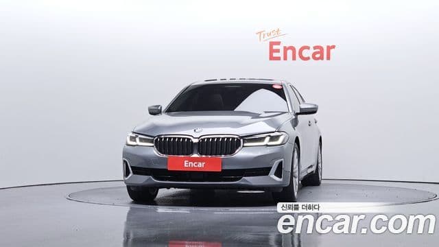 BMW 5 Series 2023 — ფოტო 3/20