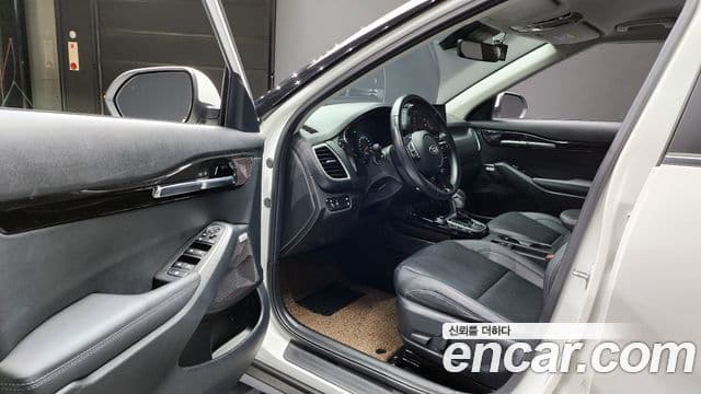 Kia Seltos 2021 — ფოტო 11/20