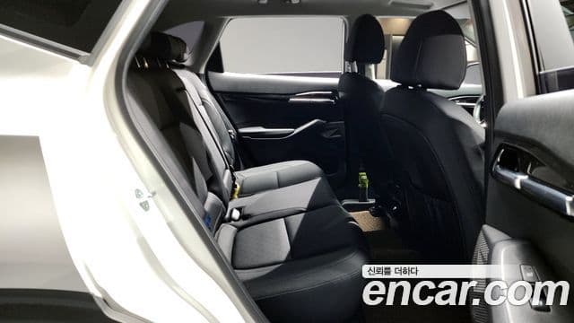 Kia Seltos 2021 — ფოტო 12/20