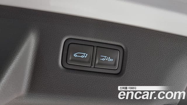Hyundai Staria 2023 — фото 20 из 20