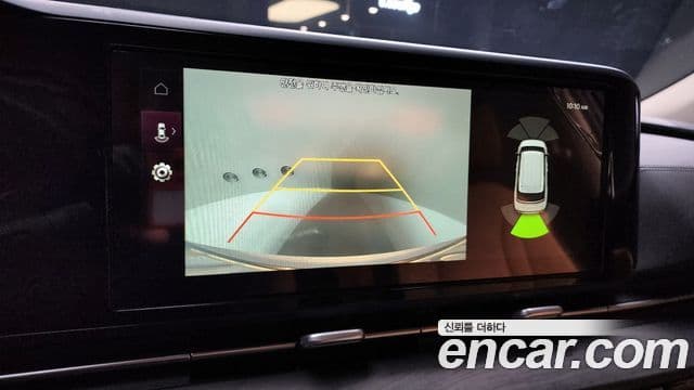 Kia Carnival 2020 — ფოტო 17/20