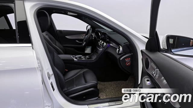 Mercedes-Benz C-Class 2020 — Şəkil 10/20