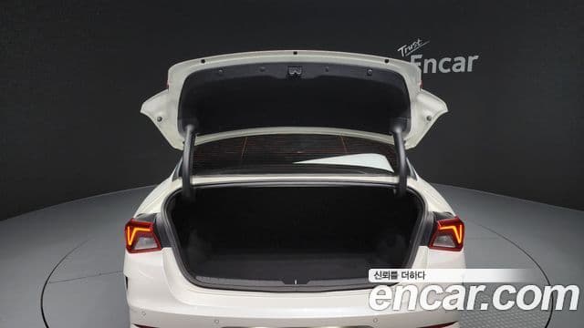 Kia K5 2020 — Şəkil 20/20