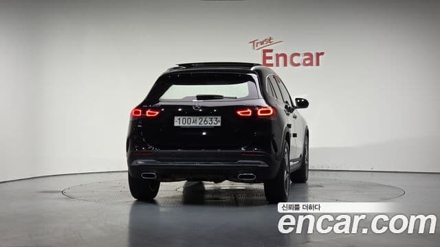 Mercedes-Benz GLA-Class 2020 — Şəkil 4/20