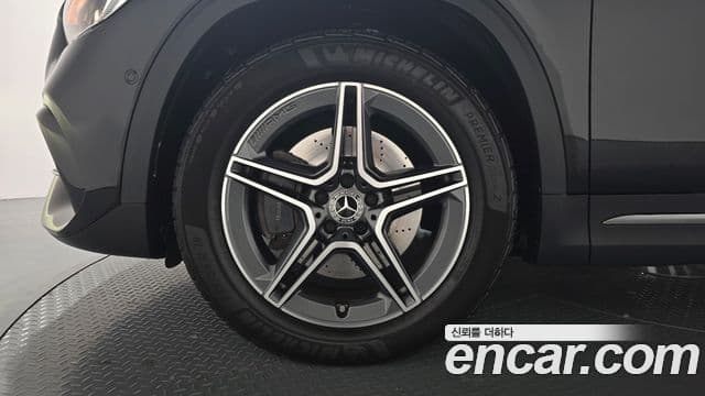 Mercedes-Benz GLA-Class 2020 — фото 5 из 20