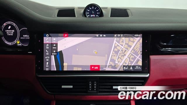 Porsche Cayenne 2021 — Şəkil 8/20