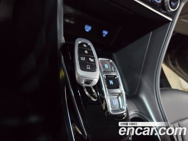 Hyundai Sonata 2021 — Şəkil 8/20