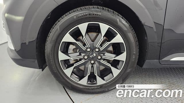 Kia Carnival 2020 — фото 5 из 20