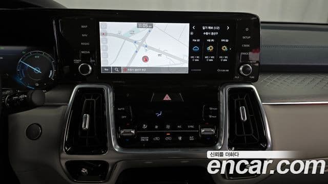 Kia Sorento 2023 — Şəkil 14/20