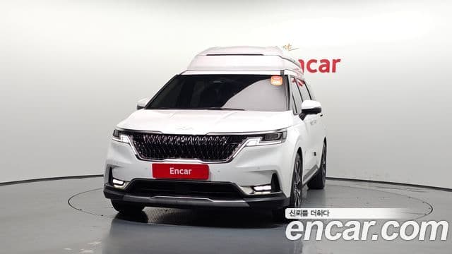 Kia Carnival 2021 — ფოტო 3/20