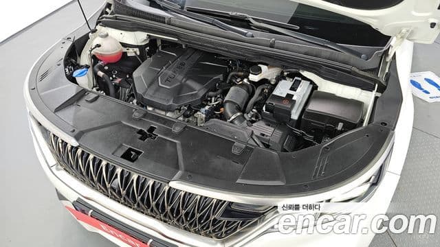 Kia Carnival 2021 — ფოტო 6/20