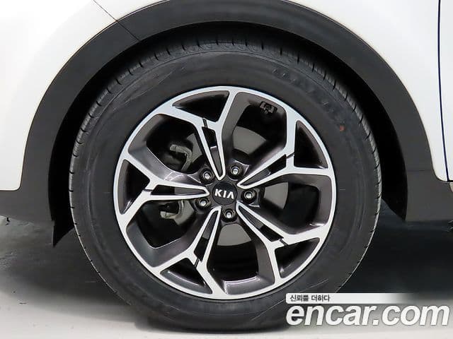 Kia Sportage The Bold 2019 — Şəkil 18/20
