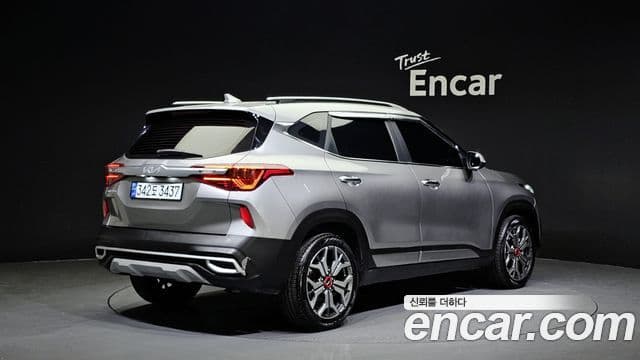 Kia Seltos 2022 — Photo 15/20