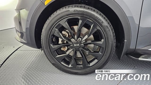 Kia Sorento 2020 — ფოტო 5/20