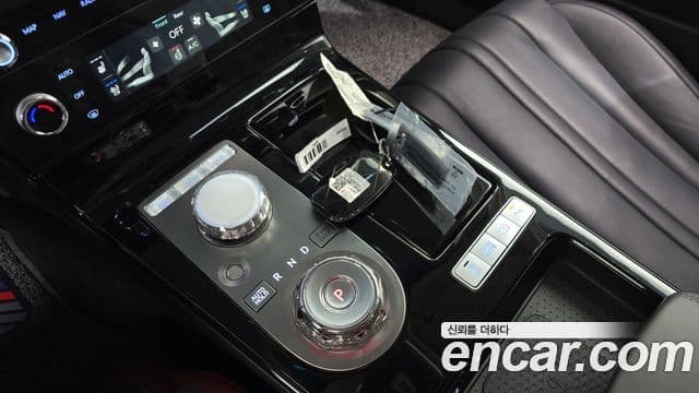 Genesis Electrified G80 2024 — Şəkil 9/20