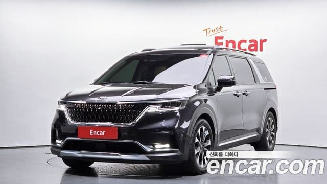 Kia Carnival 2021 — ფოტო 1/20