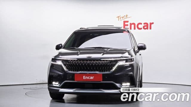 Kia Carnival 2021 — ფოტო 3/20