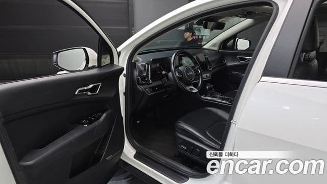 Kia Sportage 2021 — ფოტო 10/20