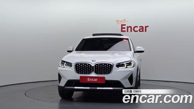 BMW X4 2023 — ფოტო 6/20