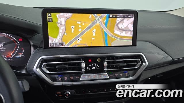 BMW X4 2023 — ფოტო 11/20