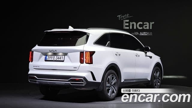 Kia Sorento 2023 — Şəkil 2/20