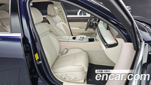 Genesis G90 2022 — Şəkil 10/20