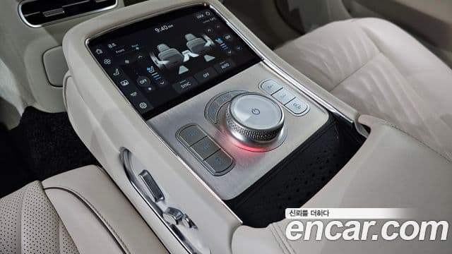 Genesis G90 2022 — Şəkil 19/20