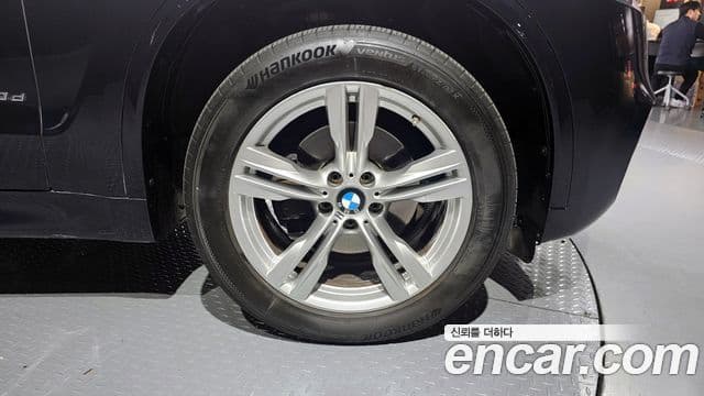 BMW X5 2018 — Photo 16/20