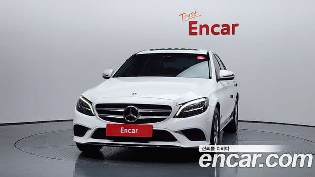 Mercedes-Benz C-Class 2020 — Фото 3/20